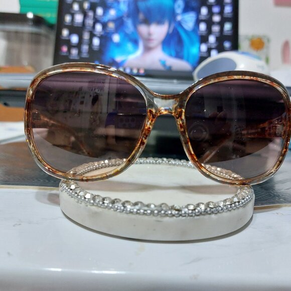 Foster Grant Fashion sunglasses women Maxblock floral trasluscent gradient lense - Picture 2 of 10